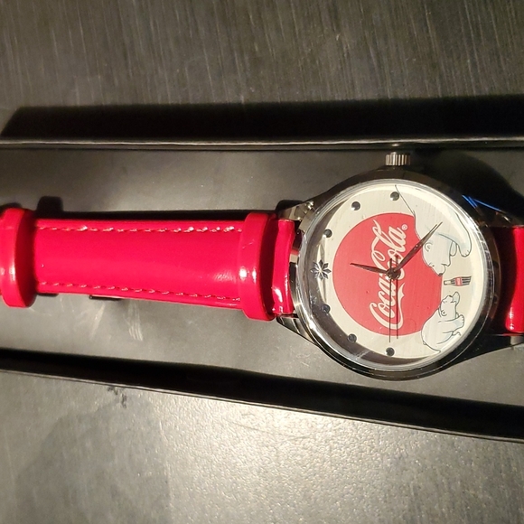 Coke cola avon watch 2016 never used main image 4